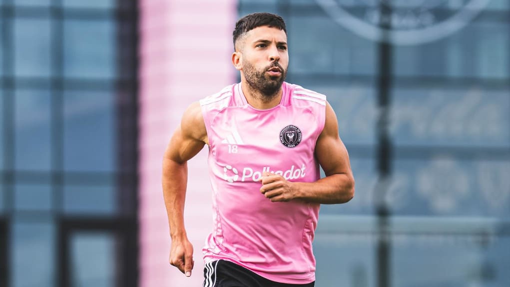 Jordi Alba renueva en Inter Miami